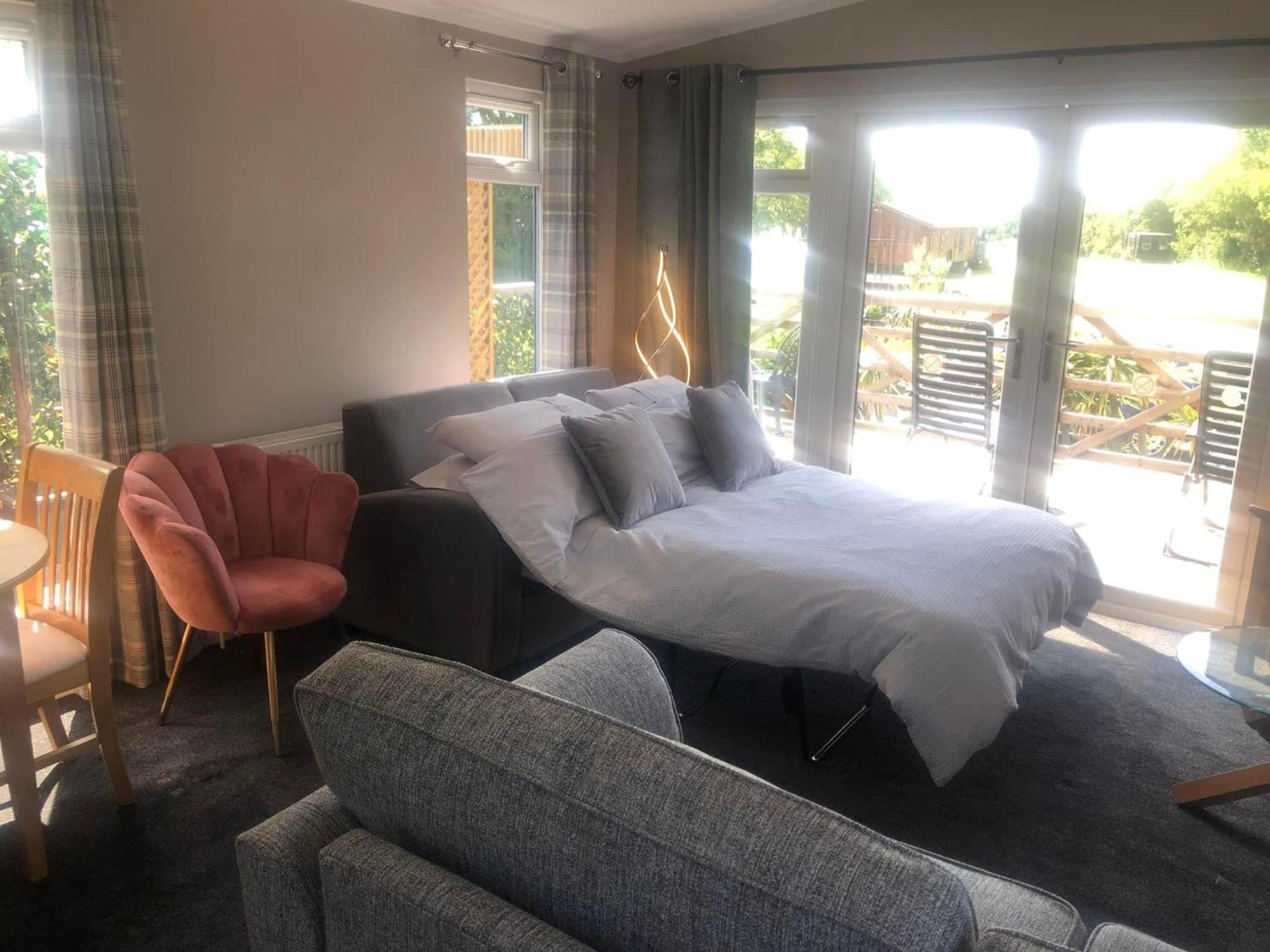 Spacious With Hot Tub Upton (Lincolnshire)