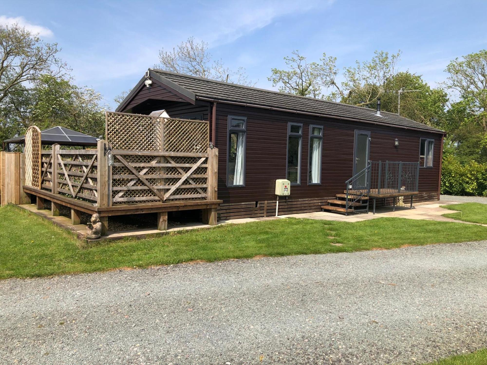Holiday home Spacious With Hot Tub Upton (Lincolnshire)